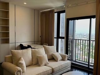 For rent そして for sale 2 Beds condo in Watthana, Bangkok