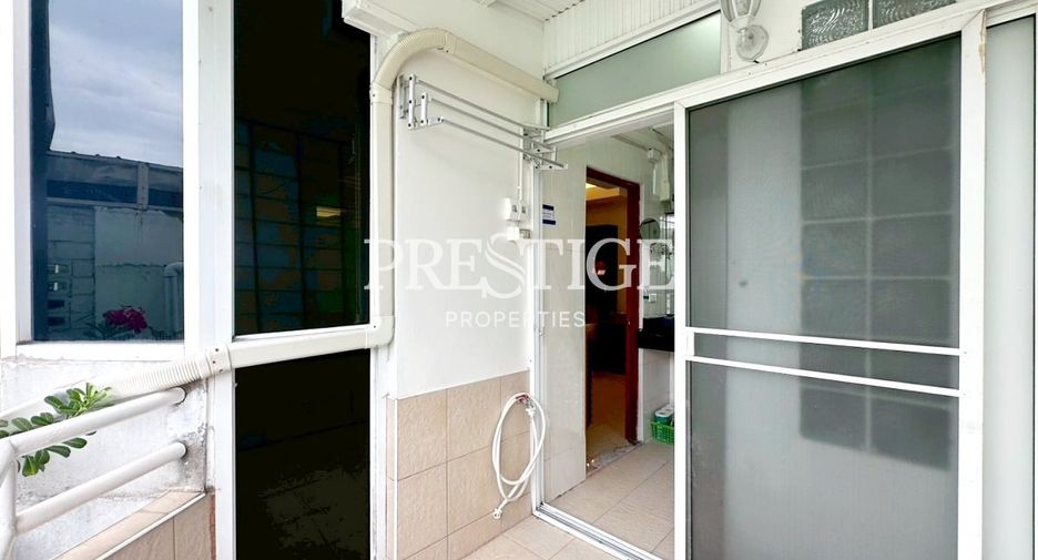 For sale 1 bed condo in Bang Lamung, Chonburi