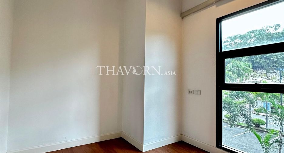 À vendre 2 chambres condo à Bang Lamung, Chonburi
