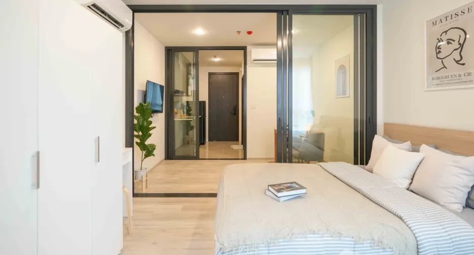 For rent 1 bed condo in Huai Khwang, Bangkok