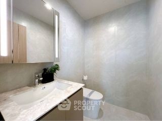 For sale 3 bed condo in Huai Khwang, Bangkok