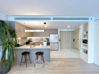 For sale 3 bed condo in Huai Khwang, Bangkok