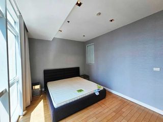 For rent 3 Beds condo in Pathum Wan, Bangkok