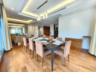 For rent 3 Beds condo in Pathum Wan, Bangkok