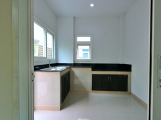For sale 3 bed house in Mueang Samut Prakan, Samut Prakan