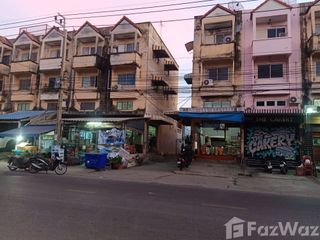 For sale 3 bed retail Space in Phra Samut Chedi, Samut Prakan