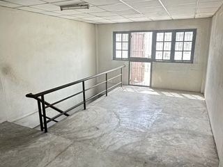 For sale 3 bed townhouse in Mueang Samut Prakan, Samut Prakan