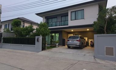 For sale 4 Beds house in Bang Bo, Samut Prakan