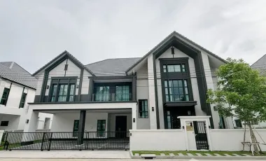 For sale 5 bed house in Bang Phli, Samut Prakan