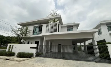 For sale 4 bed house in Bang Phli, Samut Prakan
