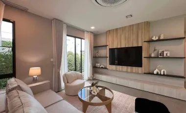 For rent 4 bed house in Bang Phli, Samut Prakan