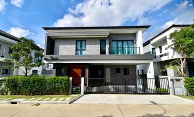 For sale 4 Beds house in Bang Phli, Samut Prakan