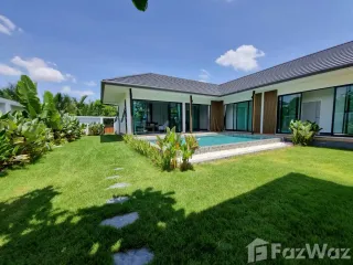 For rent 4 Beds villa in Phra Pradaeng, Samut Prakan