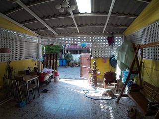 For sale 3 bed townhouse in Mueang Samut Prakan, Samut Prakan