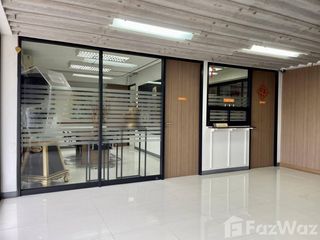 For rent office in Mueang Samut Prakan, Samut Prakan