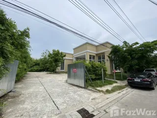 For rent 2 bed house in Mueang Samut Prakan, Samut Prakan