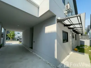 For rent 4 Beds villa in Bang Phli, Samut Prakan