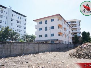 For sale 7 bed apartment in Bang Sao Thong, Samut Prakan
