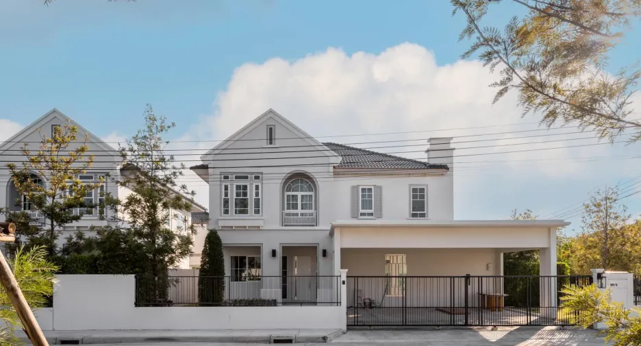 For rent 4 bed house in Bang Phli, Samut Prakan