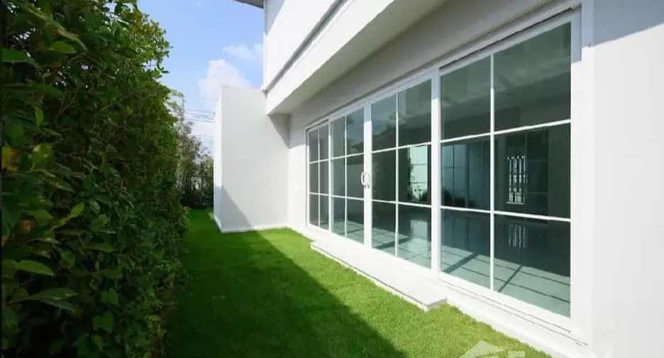 For rent 4 bed house in Bang Phli, Samut Prakan
