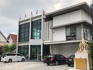 For sale 4 bed office in Bang Phli, Samut Prakan