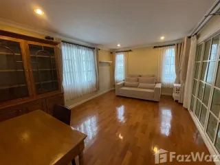 For rent 3 bed townhouse in Mueang Samut Prakan, Samut Prakan