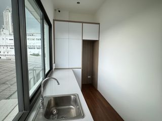 For sale 12 bed townhouse in Bang Phli, Samut Prakan
