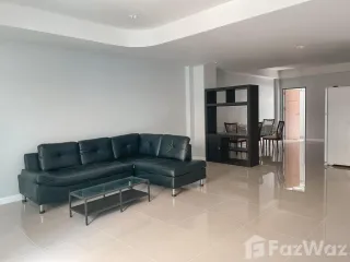 For rent 2 bed townhouse in Mueang Samut Prakan, Samut Prakan