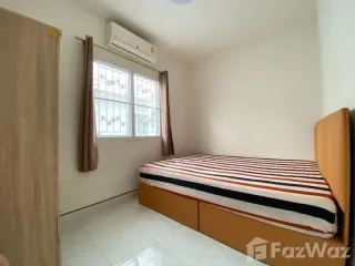 For rent 3 bed townhouse in Bang Sao Thong, Samut Prakan