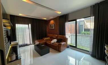 For sale 4 bed house in Bang Phli, Samut Prakan