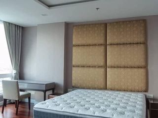 For rent 3 bed condo in Mueang Samut Prakan, Samut Prakan
