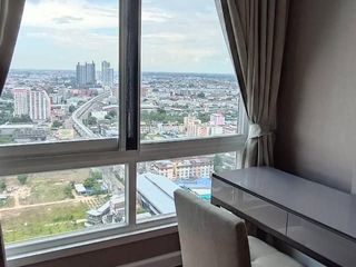 For rent 3 bed condo in Mueang Samut Prakan, Samut Prakan