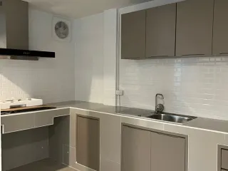 For rent 2 bed townhouse in Mueang Samut Prakan, Samut Prakan