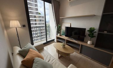 For rent 2 bed condo in Watthana, Bangkok