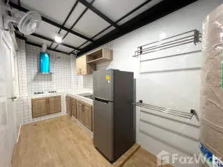 For rent 2 bed townhouse in Mueang Samut Prakan, Samut Prakan