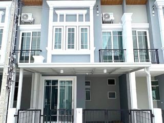 For rent 2 bed townhouse in Mueang Samut Prakan, Samut Prakan