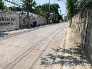 For rent 2 bed house in Mueang Samut Prakan, Samut Prakan