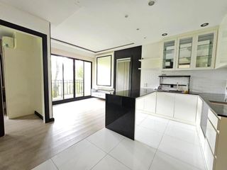 For rent 2 Beds office in Mueang Samut Prakan, Samut Prakan