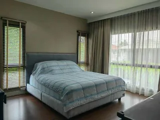For rent 4 bed house in Bang Sao Thong, Samut Prakan