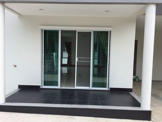 For rent 3 bed house in Phra Pradaeng, Samut Prakan