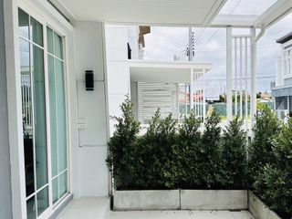For rent 3 bed townhouse in Mueang Samut Prakan, Samut Prakan