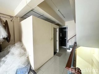 For sale retail Space in Bang Bo, Samut Prakan
