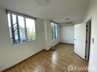 For sale 3 bed townhouse in Bang Phli, Samut Prakan