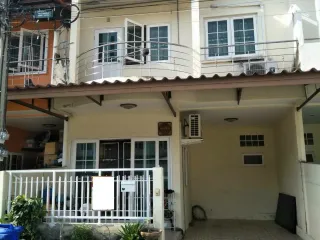 For sale 3 bed townhouse in Mueang Samut Prakan, Samut Prakan