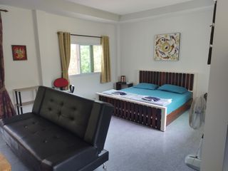 For sale 9 bed hotel in Ko Lanta, Krabi