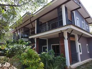 For sale 9 bed hotel in Ko Lanta, Krabi