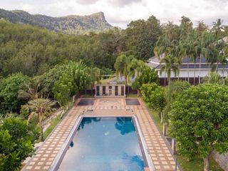 For rent 5 bed villa in Mueang Krabi, Krabi