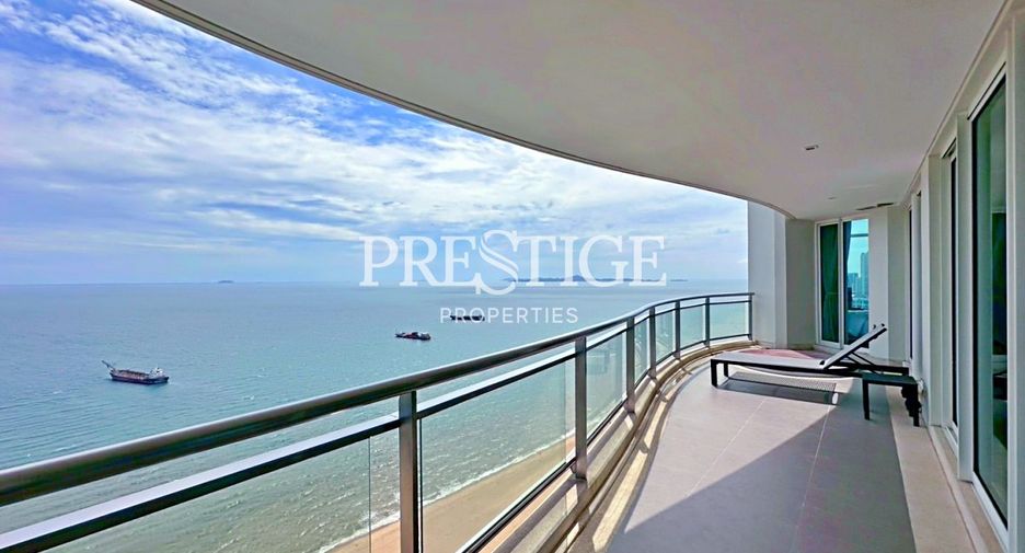 For sale 4 bedrooms condo in Jomtien, Pattaya