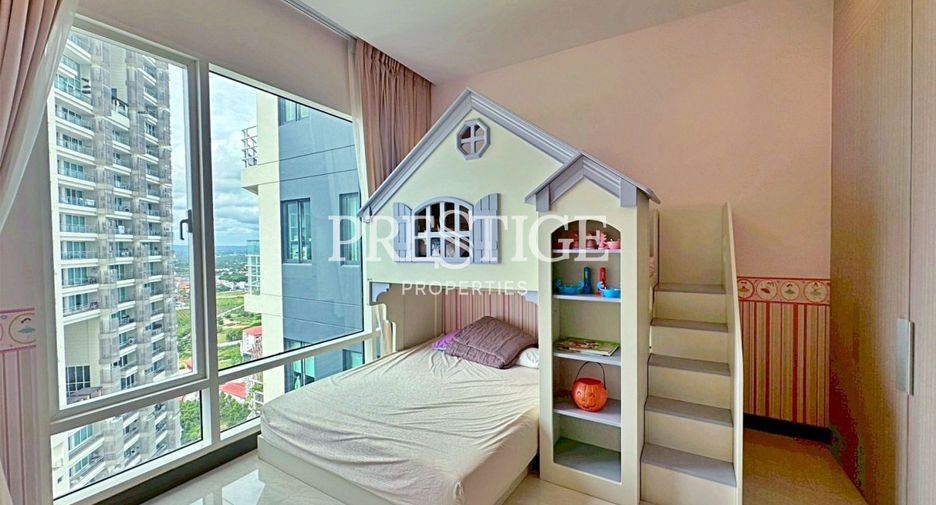 For sale 4 bedrooms condo in Jomtien, Pattaya