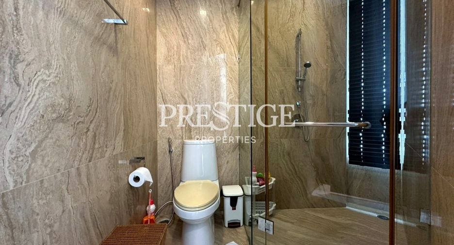 For sale 4 bedrooms condo in Jomtien, Pattaya